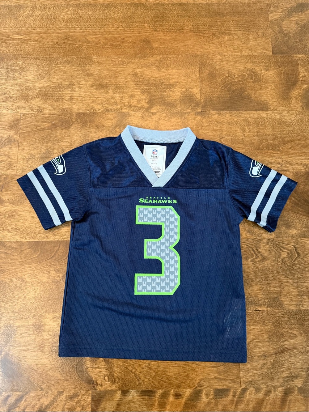 Seattle Seahawks Russell Wilson #3 Kids Jersey Size 3T NFL Team Apparel